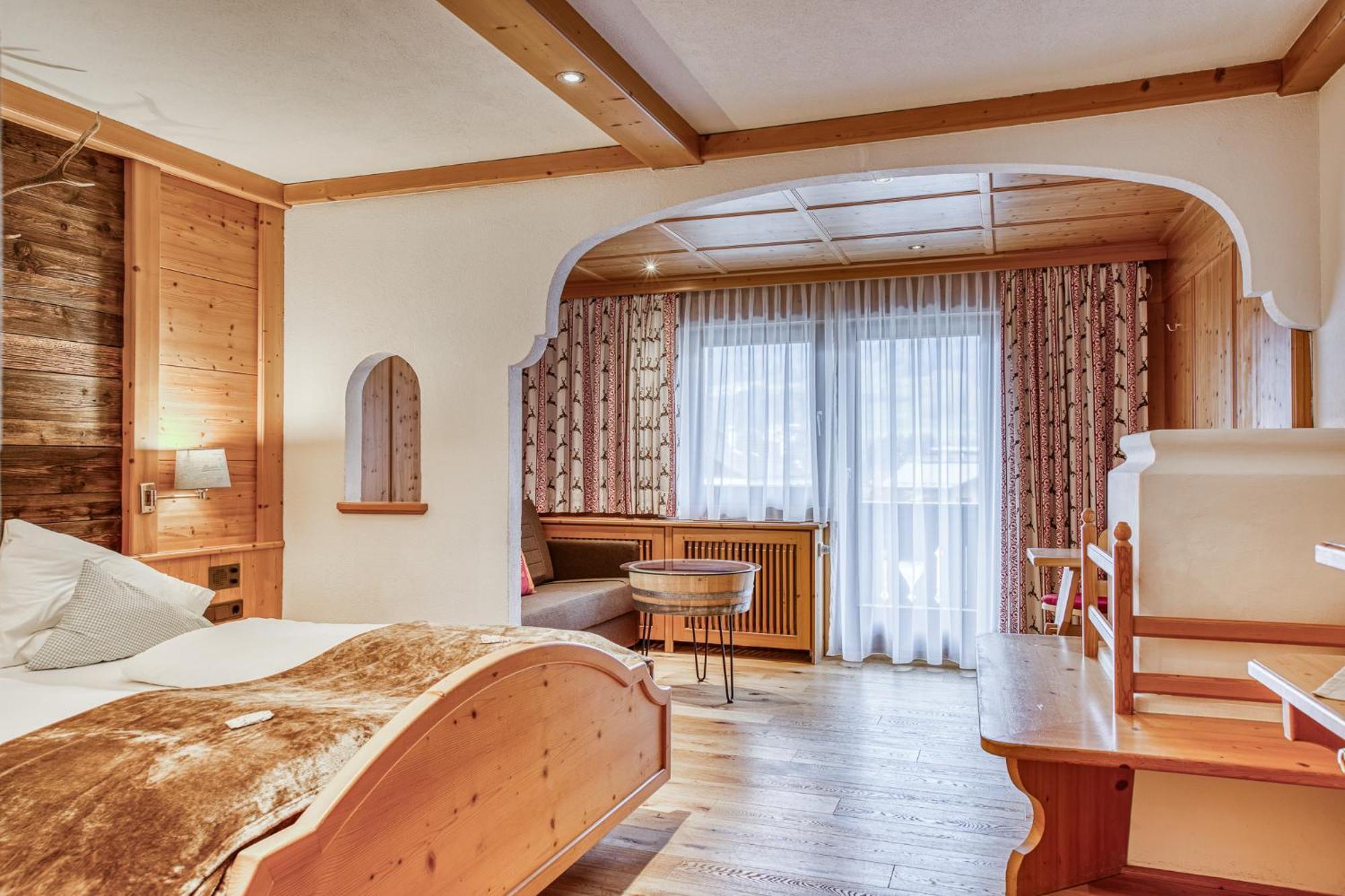 Hotel Alpenstolz Mieders Room photo